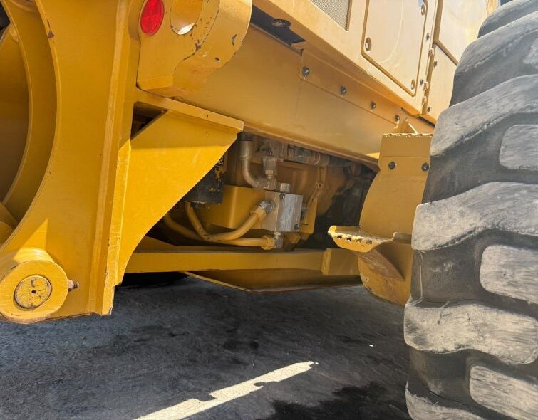 CATERPILLAR  12M3 AWD ***REGISTERED***